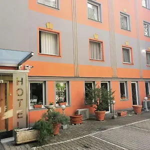 4* Szálloda Caratart Bombolo