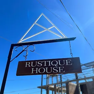 Rustique House Dbl Homestay Nuwara Eliya